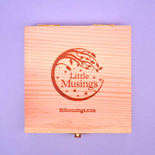 Load image into Gallery viewer, Quote card timber box closed